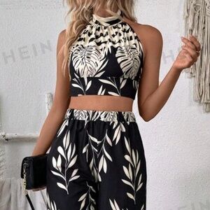 SHEIN - size Med. brand new never warn. 2 peice